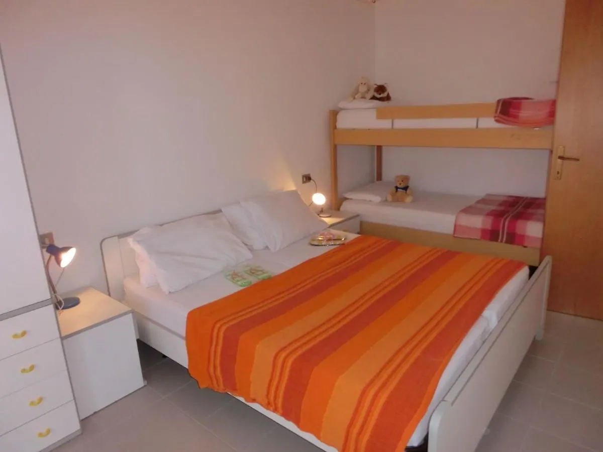 Modern 1 Bedroom Apartment With Balcony - Beahost Bibione