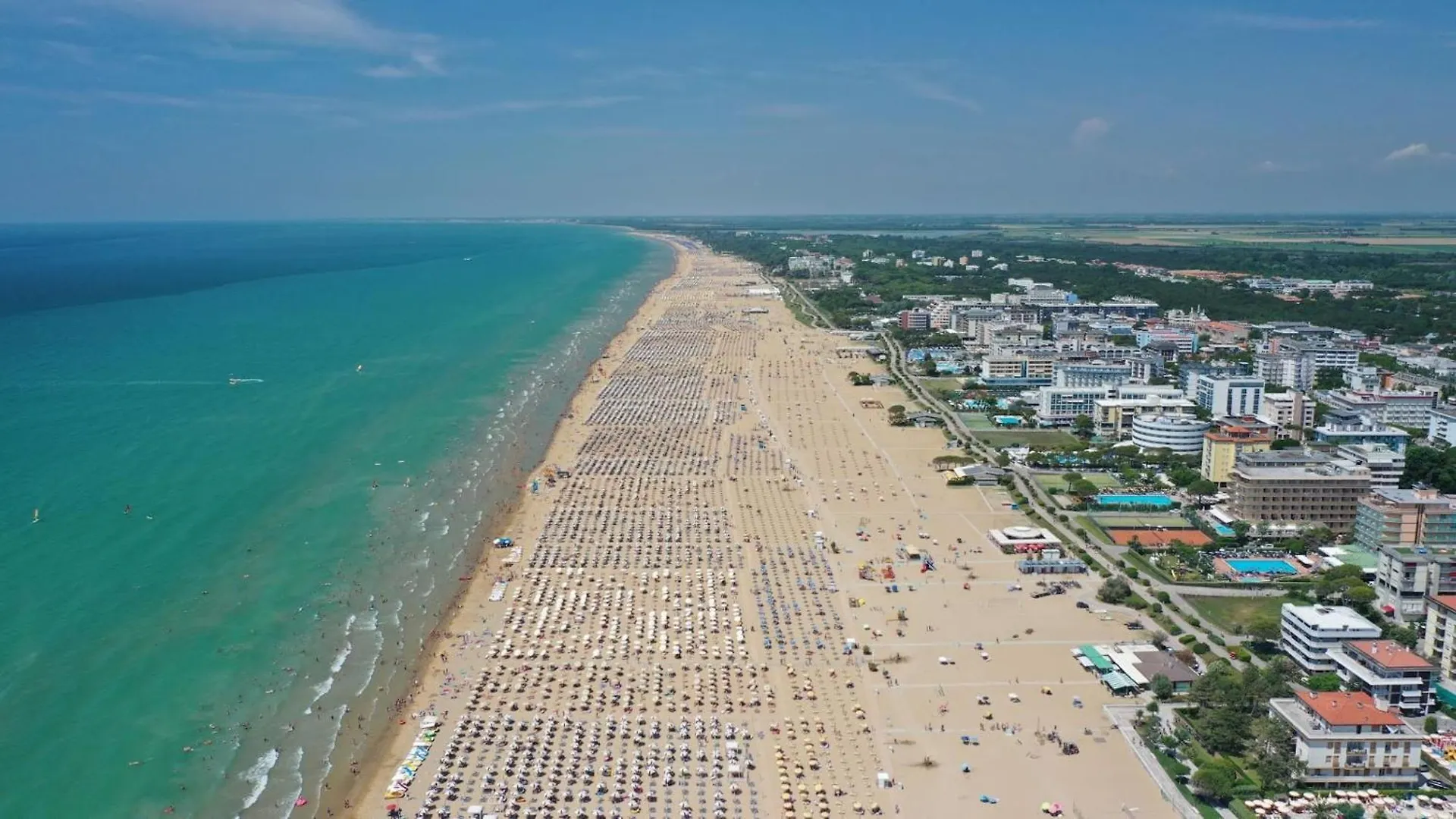 Modern 1 Bedroom Apartment With Balcony - Beahost Bibione