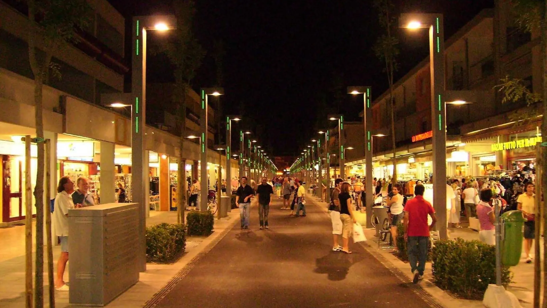Modern 1 Bedroom Apartment With Balcony - Beahost Bibione 0*,